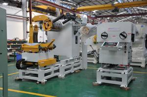 AC 5.5KW NC Servo Feeder Accurate Feeding Punching Processing High Precision Coil Handling System