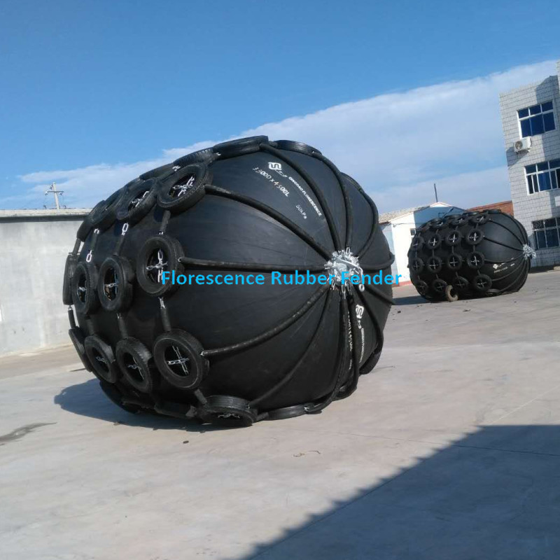 Marine Inflatable Floating Yokohama Pneumatic Rubber Fender With Chain Net