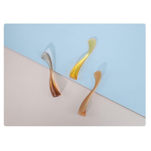 Plastic Custom Cosmetic Packaging Luxury Face Cream Spoon 71.7mm * 13.7mm