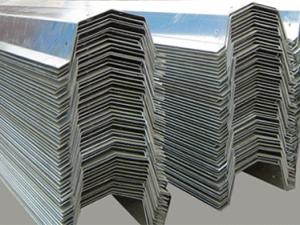 China Large Gutter Used for Multi-Span Greenhouse on sale