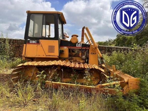 Quality D3C Used Caterpillar Dozer Hydraulic Bulldozer With Wonderful Power for sale