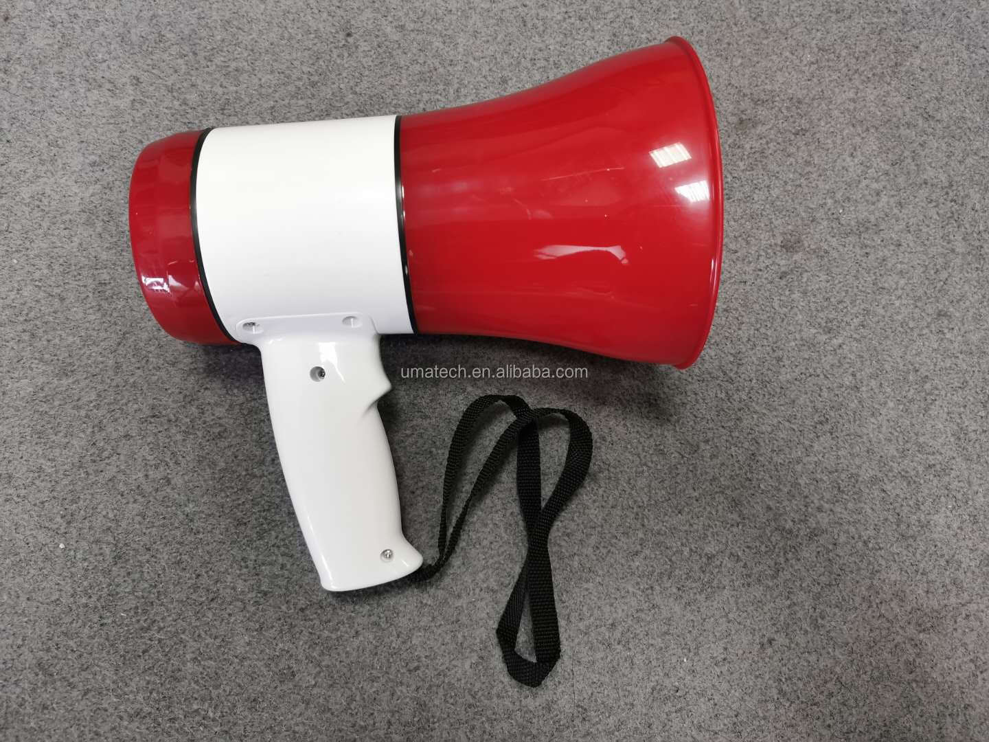 15W Output Power PORTABLE Rechargeable USB/TF Supported 619 Megaphone for Team Building
