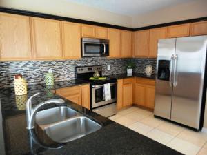Buy cheap India Arabian Black Granite Countertops Stone Slab Kitchen Dining Table product