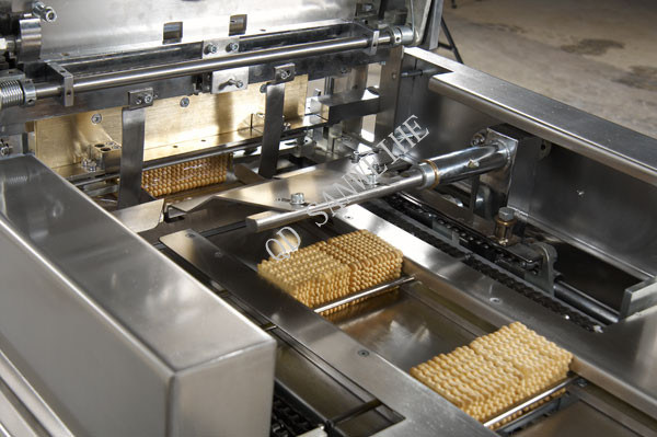 Automatic Cellophane Over Wrapping Packing Machine for Biscuit