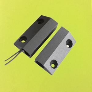 Surface mounted magnetic contact in Zinc-alloyed with Gap of 40-60MM Ideal for metal door/ window