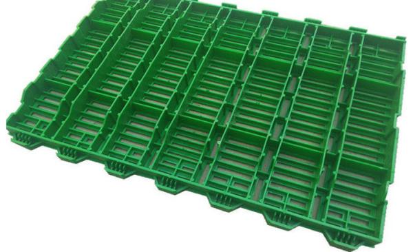 Quality Hog Slat Flooring Propene Polymer Material Smooth Surface Easy Install Multi Colors for sale