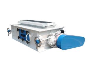 Buy cheap Double Roller Feed Crumble Machine Simple Structure For Breaking Pellet product