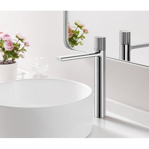 Hotel Modern Mixer Tap Polished Single Handle With Long Neck