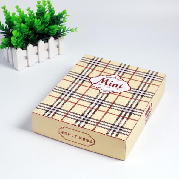 Square Shaped Paper Packaging Box With Lid For Men'S And Children Stocking
