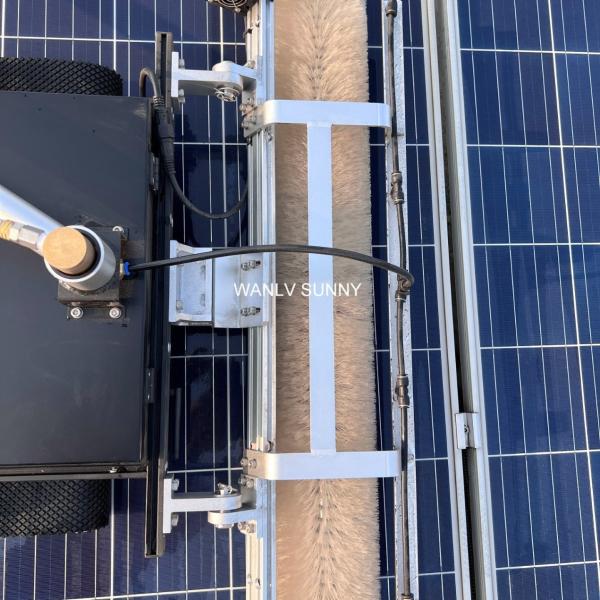 Quality Customizable Solar Panel Cleaning Robot for Semi-automatic Automation and Vacuuming for sale
