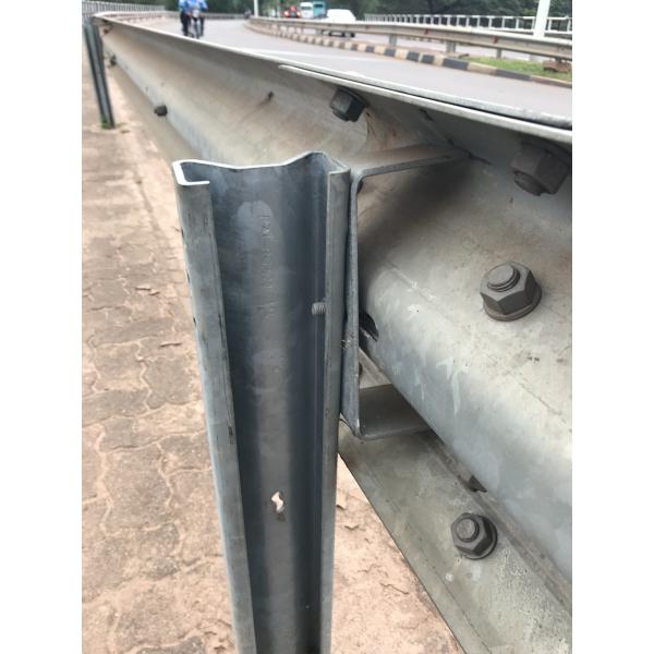 ISO 9001 W Beam Anti Collision Guardrail Galvanized Steel Highway Guardrail