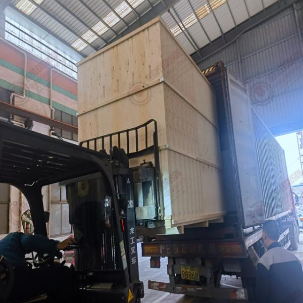 Recycling Grinding Plastic Waste Crushing Machine For PMMA