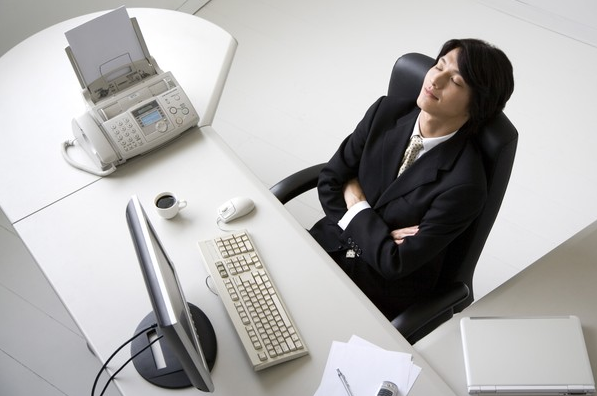 Electric Aromatherapy Diffusers With 150ml PET Bottle Plastic Aroma diffuser for bathroom