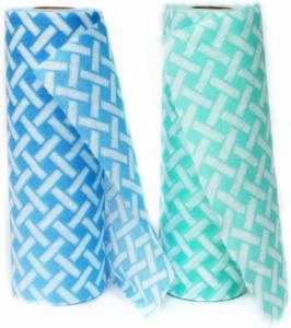 China 30x25cm Reusable Cleaning Cloths , Durable Non Woven Kitchen Towel Roll on sale