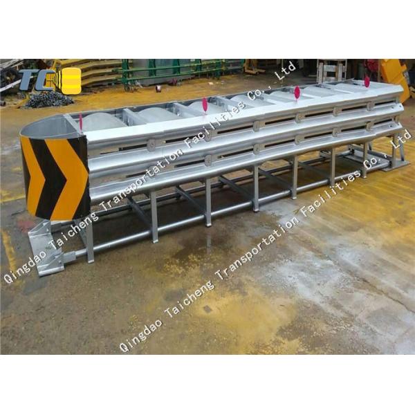 Highway Steel Tunnel Entrance Anti Collision Pad Guideable Yellow Crash Attenuator