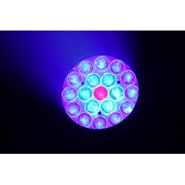 RGBW Moving Head Wash Light 19*15w Mechanical Focus LED Zoom Light