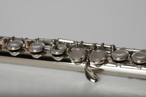 China Wholesale musical instrument colorful 8 holes plastic flute Sterling silver is the most common type of flute material, on sale