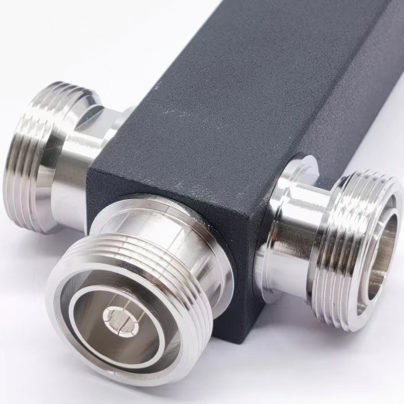 DIN Connector 617-4000MHz RF Power Splitter Power Divider 3 Way