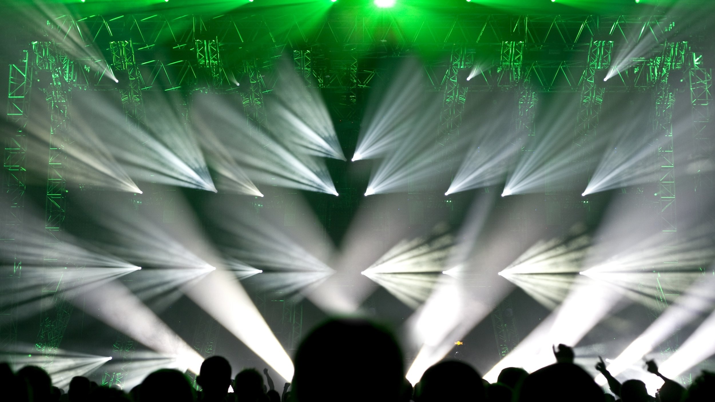 80 Ra Color Rendering Index Stage Lighting 36x10W RGBW 4-in-1 Zoom Wash Moving Head Light