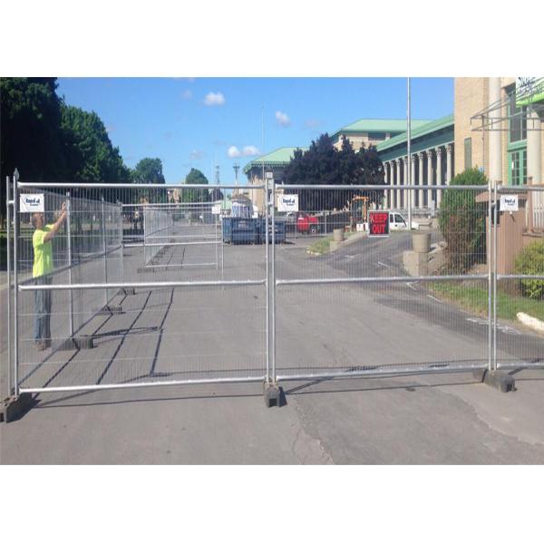 temporary chain link fence for rental -vehicle gates