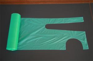 China Colorful Flat Pack Disposable PE Apron , Unisex LDPE / HDPE Plastic Aprons on sale