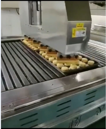 Indutrial 150g 90g Automatic Moon Cake Production Line 220V / 380V