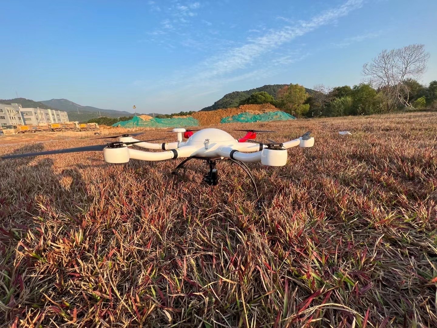 Hexacopter 6 axis RC Hexacopter with 200km video transmit GPS Google Mapping Multi-Point Navigation