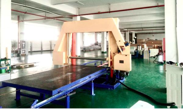 Quality 1650mm Foam Sheet Cutting Machine Flat Automatic Foam Cutter for sale