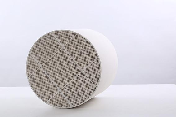 Quality Gas Honeycomb Ceramic Substrate With 3 Way Catalytic Converter for sale