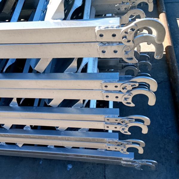 High Capacity Scaffolding Ladders With 2 And Load Capacity 150kg HDG