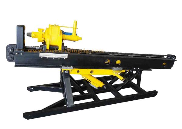 Quality Front Mounted Adjustable Hydraulic Crawler Drilling Rig For Water Conservatory Project for sale