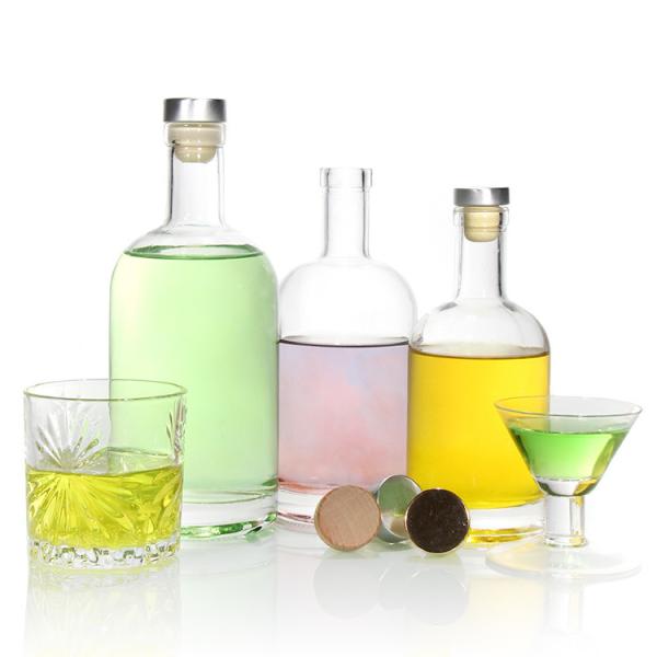 Quality Inventory Glass Bottles Supplier 750ml Heavy Glass Liquor Bottles For Vodka Low-Priced for sale