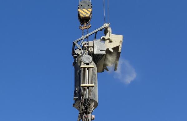 Quality Construction Equipments Bvem Vibrofloat Wet And Dry Method Application for sale