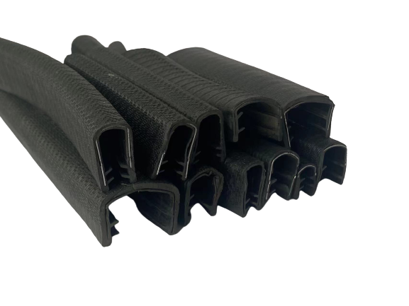 Extruded EPDM Foam Rubber Gasket Silicone Seal Strip with 65±5 Hardness Customization