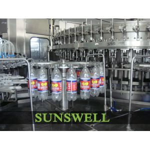 High Speed Carbonated Filling Machine , 1000ml Soft Drink Beverage Bottle