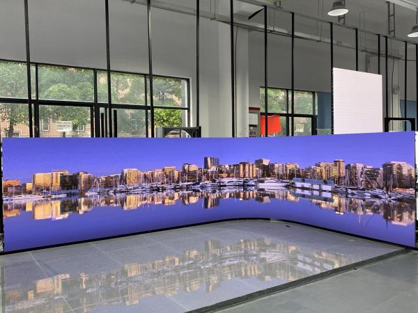 Quality Large-Scale High Stability P8LED Billboard Commercial Center LED Display Screen for sale
