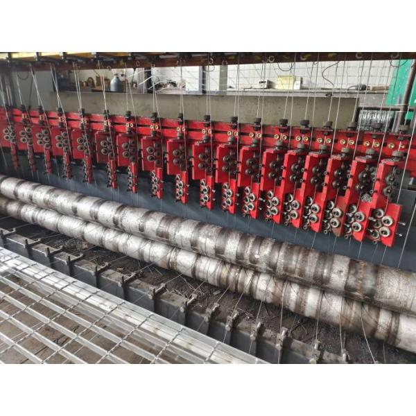 Mesh Length 200m Fixed Knot Cattle Fence Machine Hole Size 3 Inches