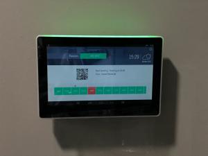Buy cheap Built in Watchdog 7 Inch Embedded Wall Android Rooted Control Panel POE Power Monitor product