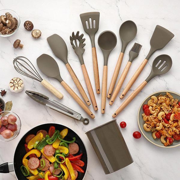 12pcs Nontoxic Silicone And Wood Utensils , Lightweight Silicone Kitchen Accessories