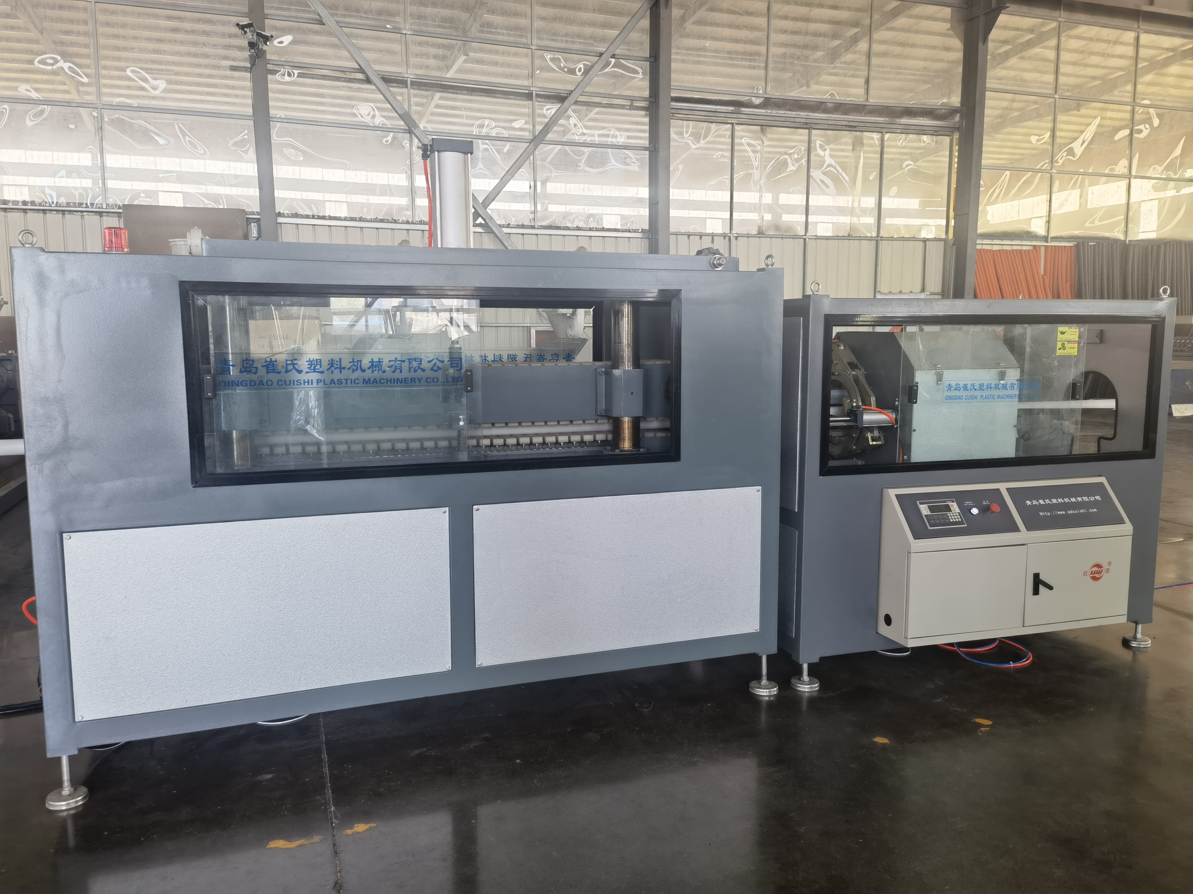 Full-automatic PE Pipe Extrusion Line Made In Motor For Stable Production