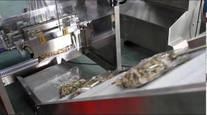 Durable Weighing Packing Machine , Small Packaging Machine For Herbal Products