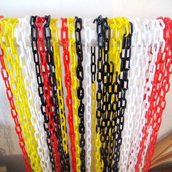 Yellow Weatherproof Plastic Chain with Customizable Length for Safety and Barrier Applications