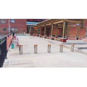 Buy cheap Outdoor 316L Stainless Heavy Duty Steel Bollards product