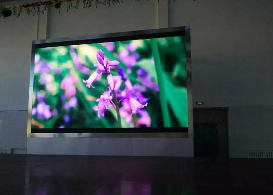 P5 High Resolution LED Display Video Wall For Entertainment / Meeting Room