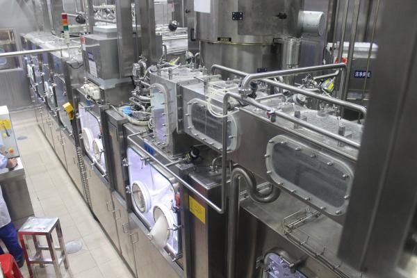 Quality Real Time Monitoring 20000 BPH Aseptic Bottle Filling Machine for sale
