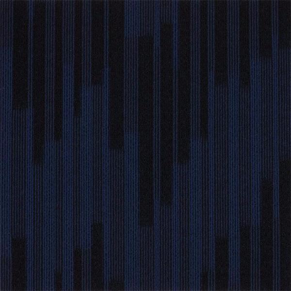 Striped 100%solution dyed Invista Nylon 6 carpet tile