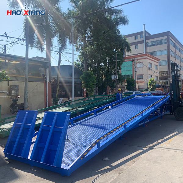 Quality Ground 10T Portable Loading Dock Yard Ramp Moveable Dock Ramp for sale