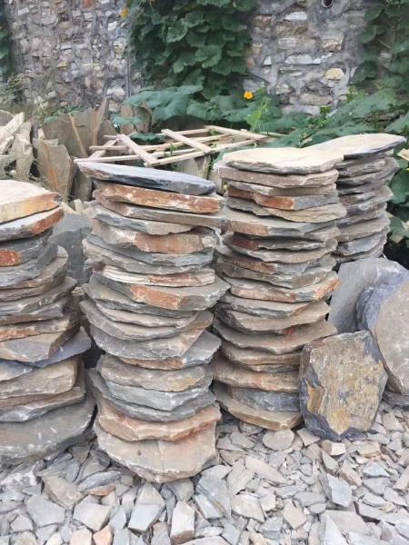 Quality Multicolor Slate Stepping Stones,Rusty Slate Round Garden Pavers,Natural Stone Pavement for Landscaping for sale