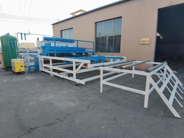 Quality Servo Motor 2.4x6m Reinforcing Mesh Welding Machine for sale