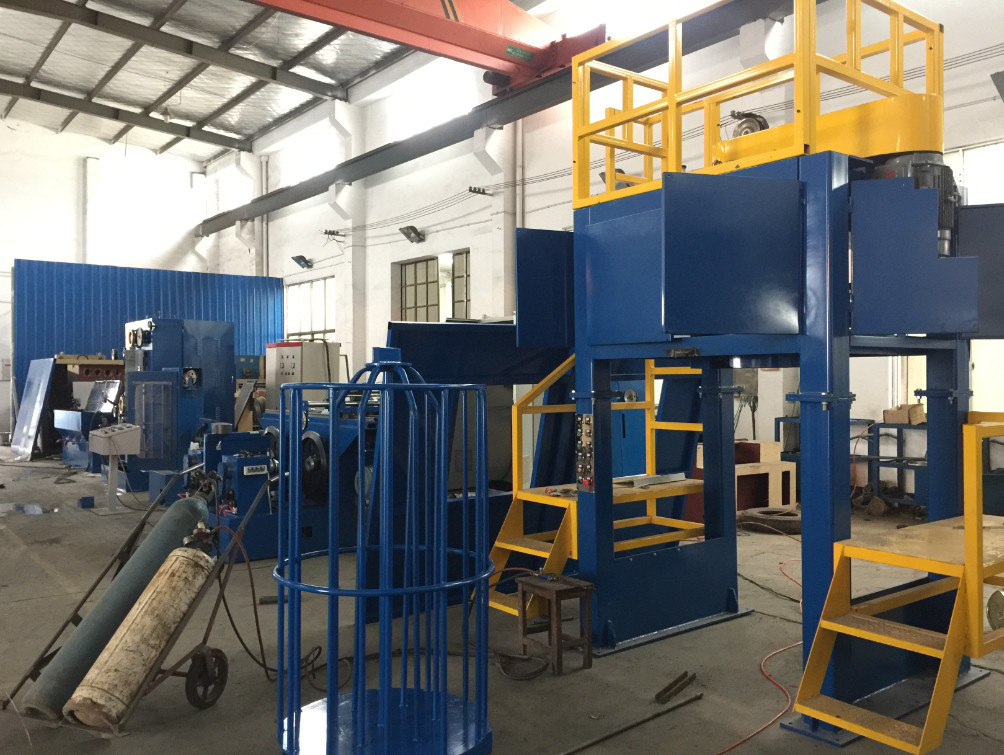 Blue Intermediate Copper Wire Take Up Machine Equipped With Basket Block Device